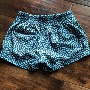 Lululemon spring break shorts